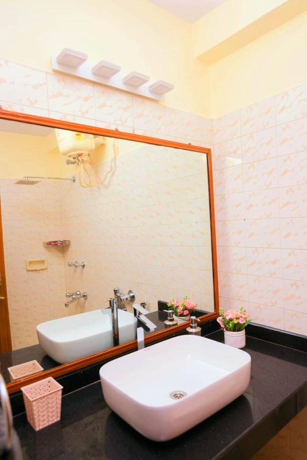 'Golden Sea Shell' 1 Bhk Beach Apartment Benaulim Bagian luar foto